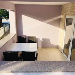  Apartment Lavanda Centar